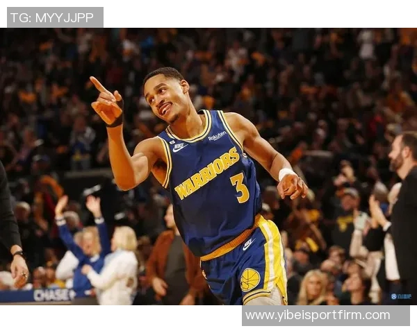 古德温称赞布克为天生竞争者强调其在球队中的领导力与严格要求 古德温称赞布克为天生竞争者强调其在球队中的领导力与严格要求