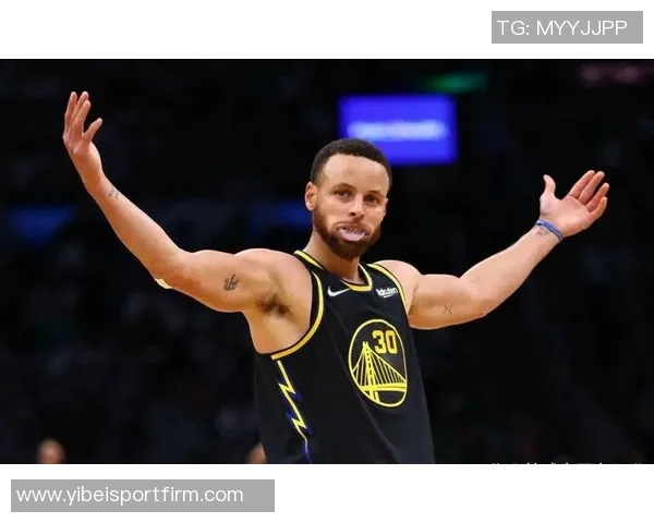 库里首节表现出色三分球命中率高达667贡献7分1板2助助力球队开局良好 库里首节表现出色三分球命中率高达667贡献7分1板2助助力球队开局良好