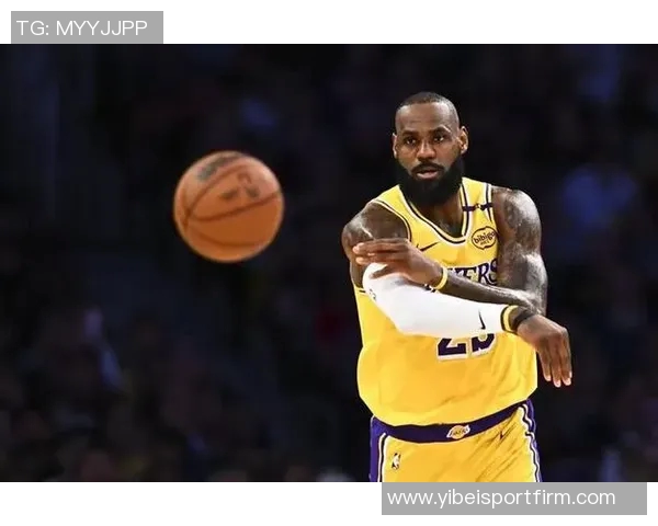 湖人高管看好用小里交易字母关键在于是否愿意放他上市场 湖人高管看好用小里交易字母关键在于是否愿意放他上市场