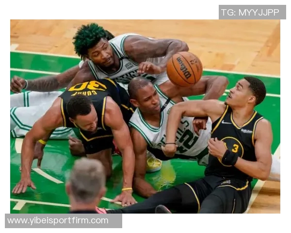 KD与球迷互动引发热议能否再进总决赛成焦点话题