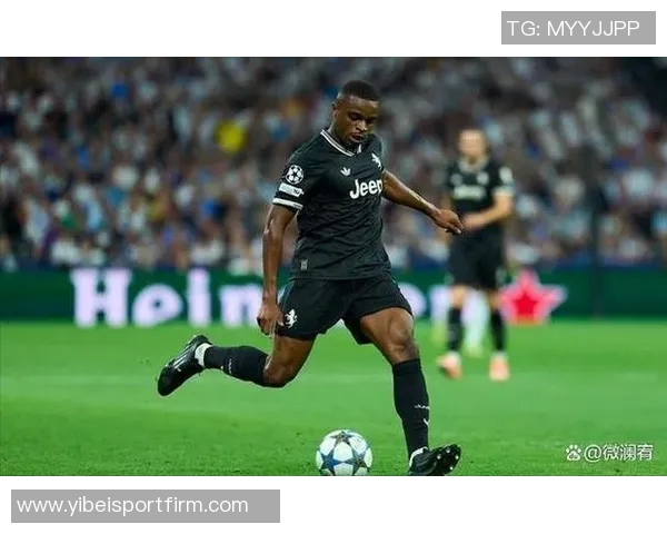 意媒透露科莫利计划冬窗引进图卢兹后卫克雷斯韦尔助力尤文图斯