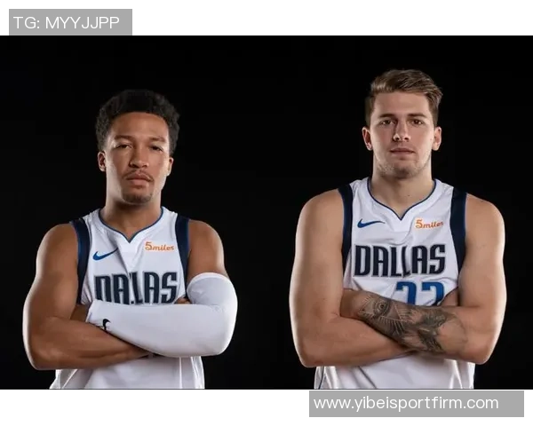 湖人需留住布伦森以免重演悲剧里夫斯已展现与东契奇的完美搭档潜力