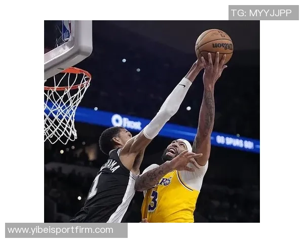 文班亚马创历史新纪录六场比赛至少五记三分与五次盖帽独角兽表现惊艳