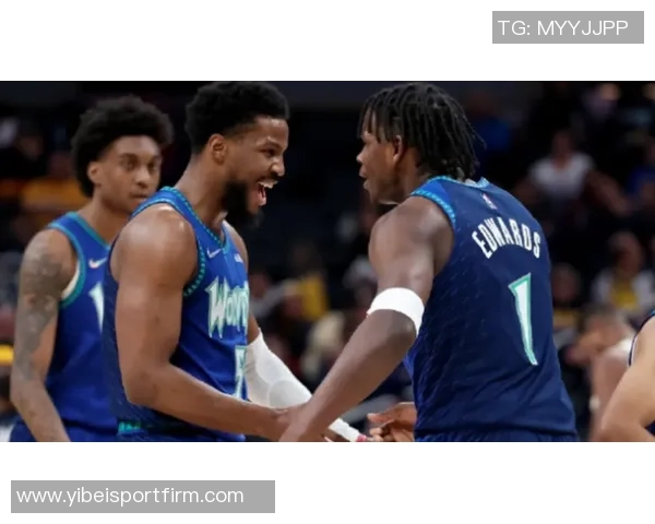 芬奇赞爱德华兹进攻成长显著近期防守表现同样出色